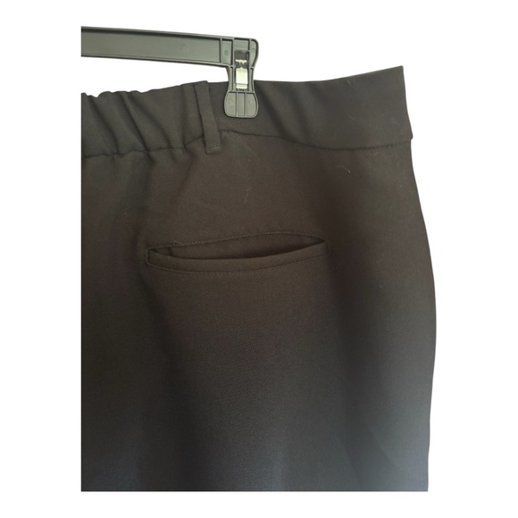 Old Navy Woman’s Plus 2X Black Extra High-Waisted Taylor Trouser Straight Pants - Picture 7 of 10